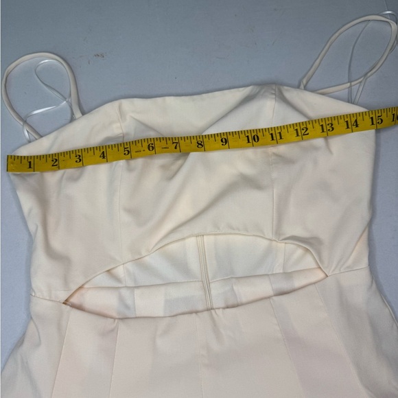 Mable Women's Cream Romper Size Small.  #110 - Picture 11 of 12